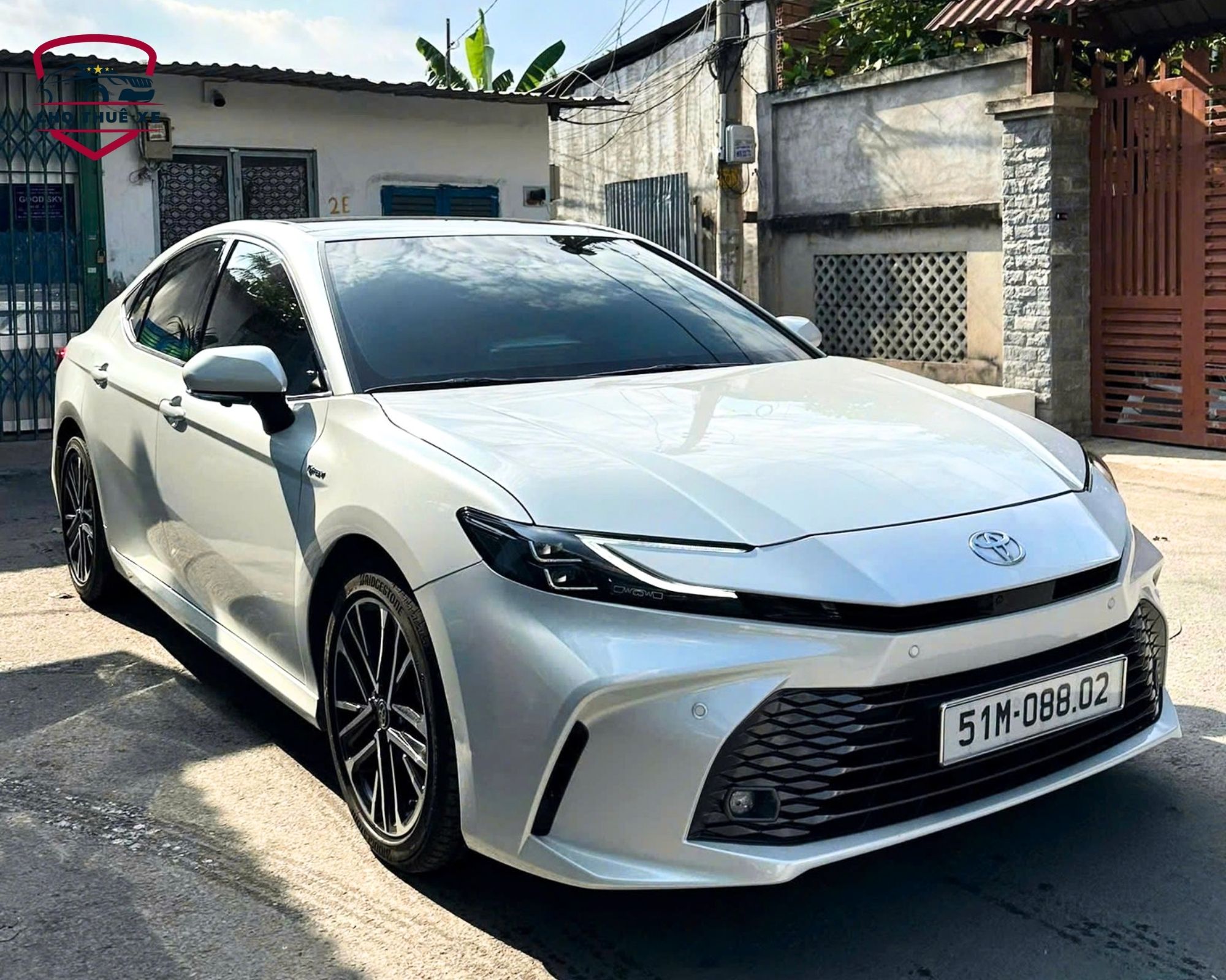 Tận hưởng sự thoải mái tối đa khi thuê xe đi Mũi Né 2 ngày 1 đêm với dòng xe 4 chỗ đời mới