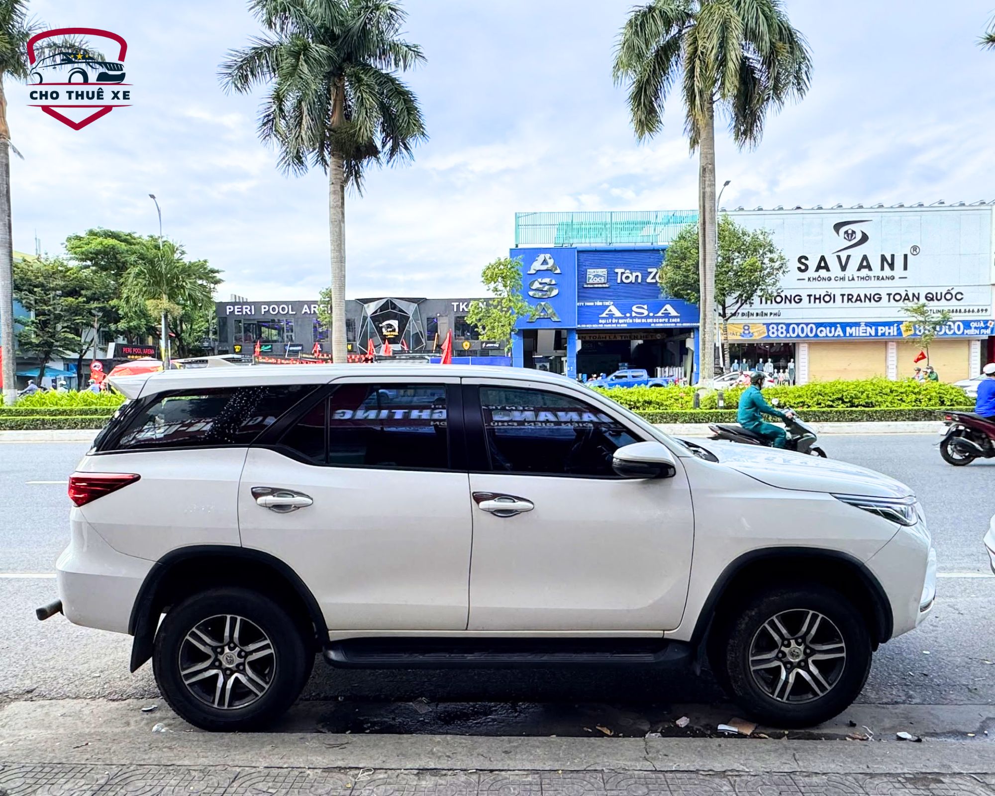 Mẫu xe 7 chỗ Toyota Fortuner rộng rãi tiện nghi cho mọi hành trình